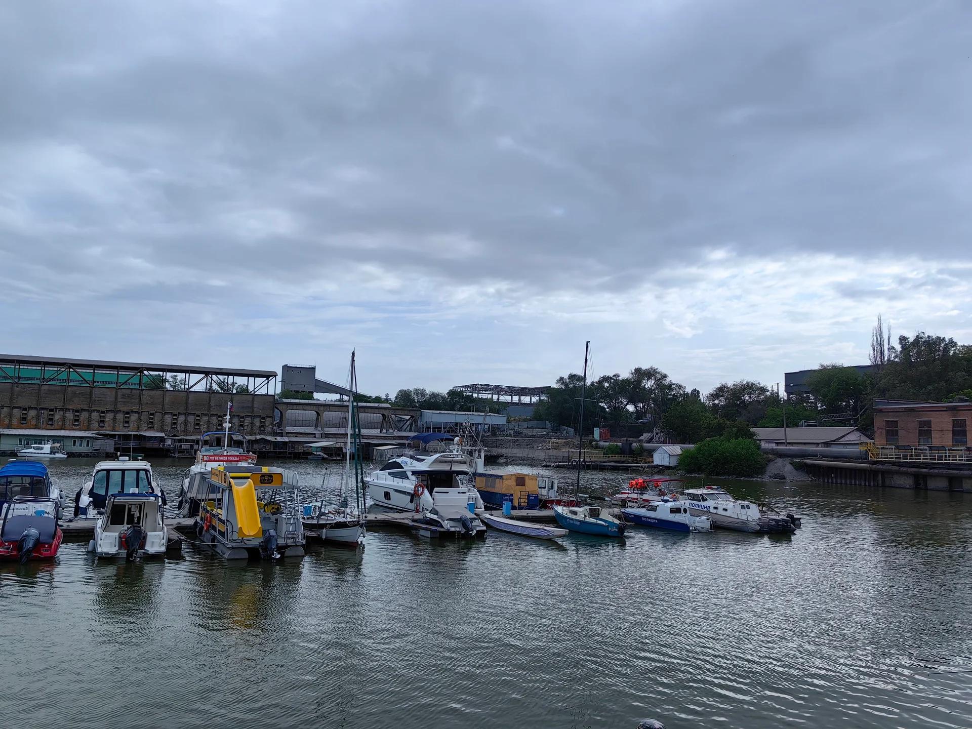 Азовское море (Таганрогский порт)