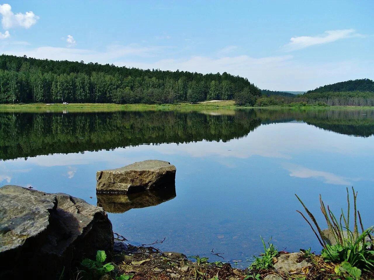 Хребтовский